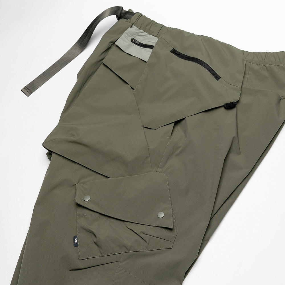 TMCAZ - Architectural shape Hiking Pant RX4 - P124 - Moss Grey