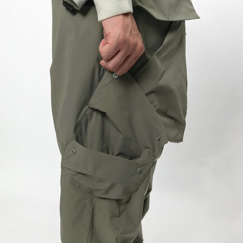 TMCAZ - Architectural shape Hiking Pant RX4 - P124 - Moss Grey