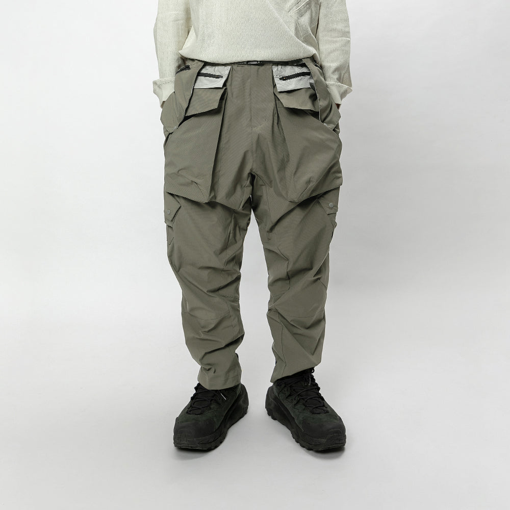 TMCAZ - Architectural shape Hiking Pant RX4 - P124 - Moss Grey